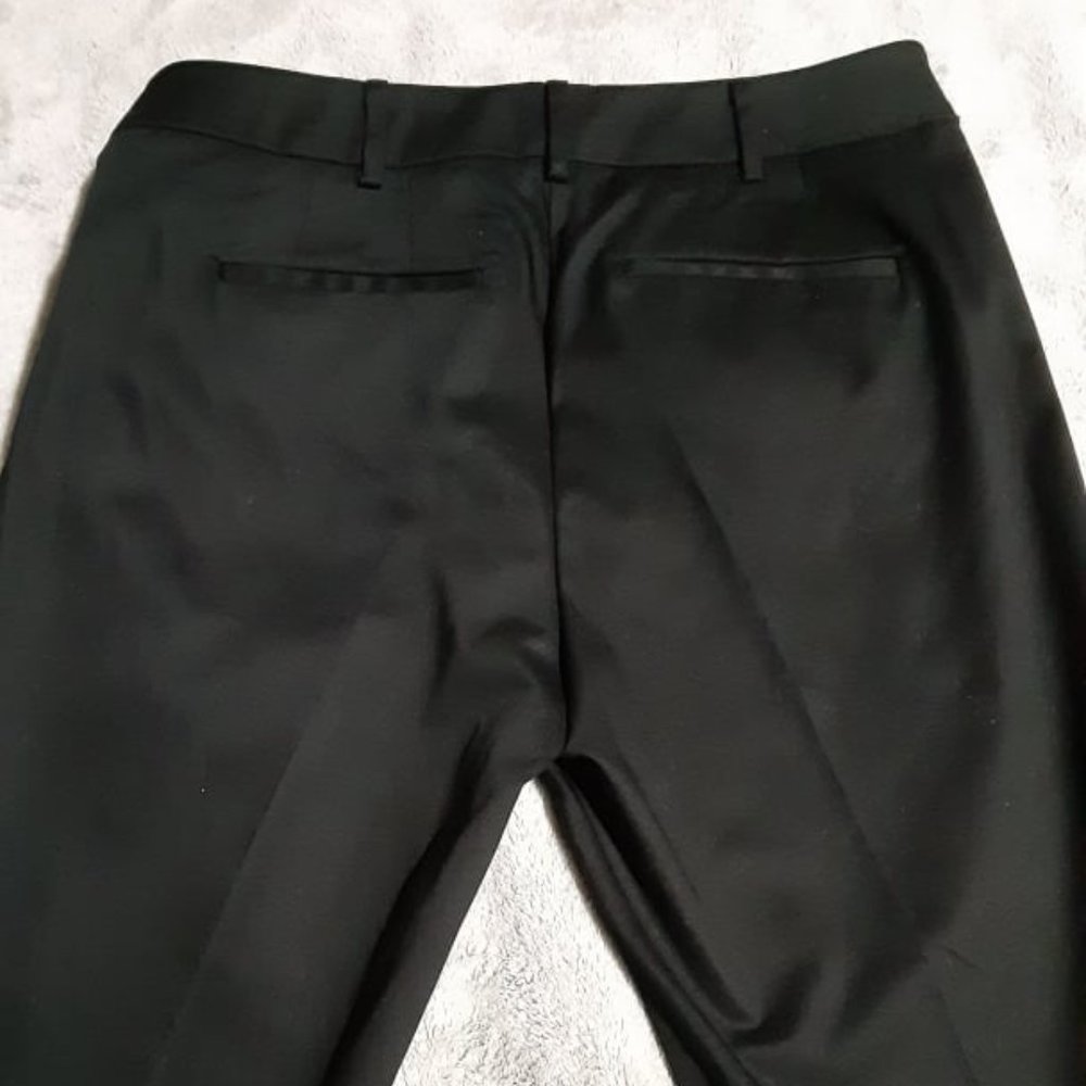 NY&Co. black bermuda shorts sz 4
